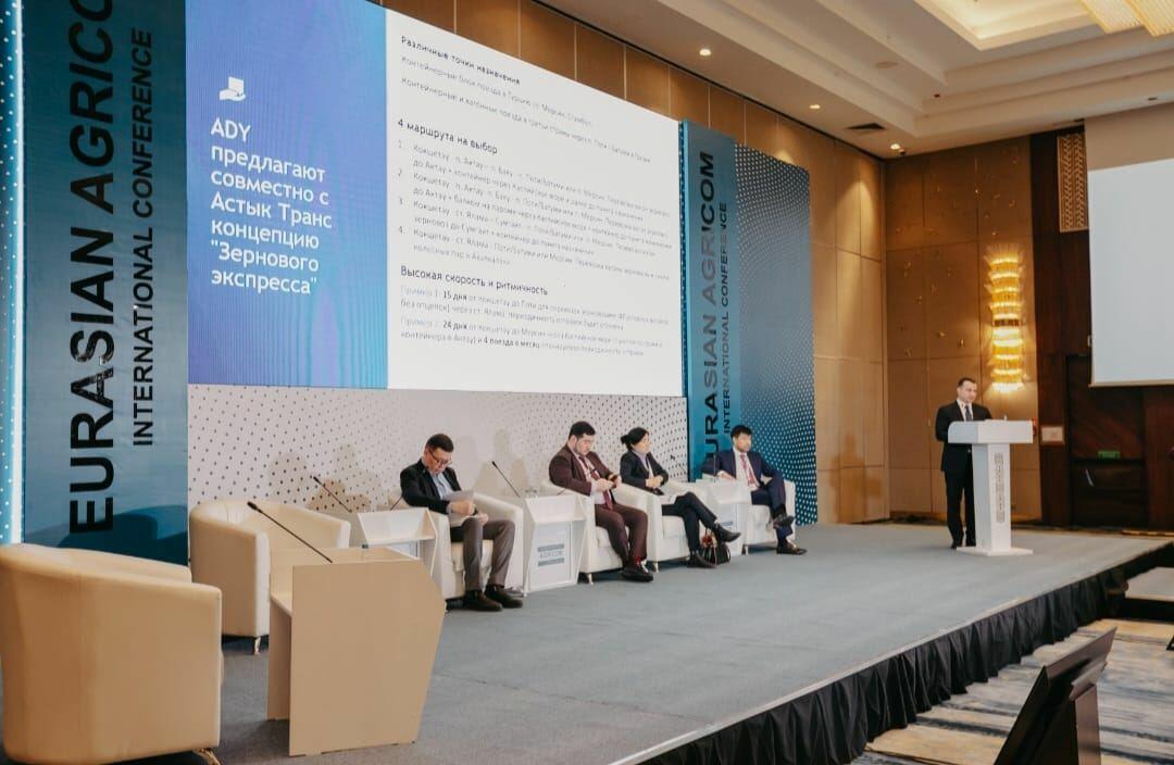Qazaxıstan taxılının Azərbaycandan Avropaya çatdırılması layihəsi təqdim olunub