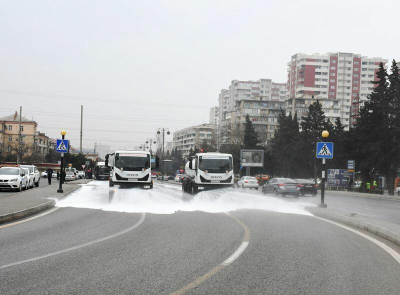 Bu gün Bakının 550 küçəsi yuyulub