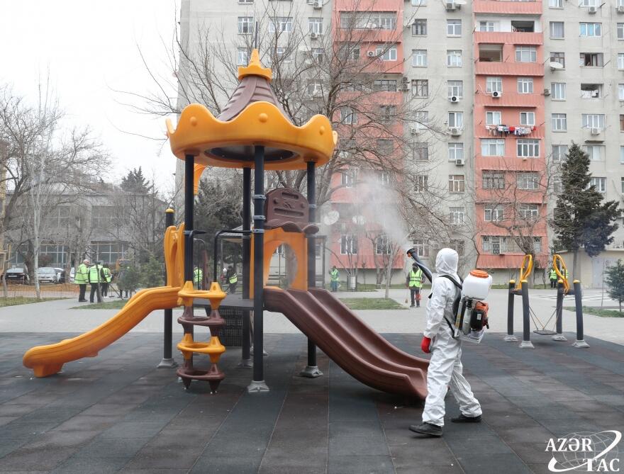 В Баку прошел общегородской субботник