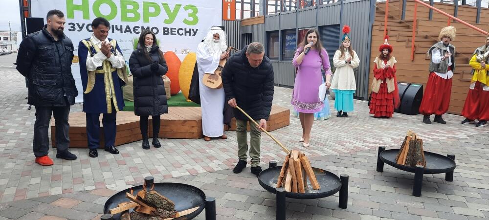 Новрузовский костер в Киеве