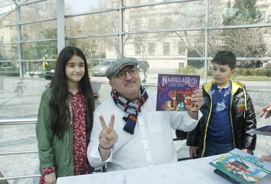 Bakı metrosunda retro vaqonlar nümayiş etdirilib