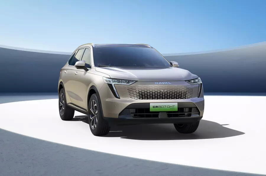 Haval назвал новые кроссоверы в честь истребителя-бомбардировщика
