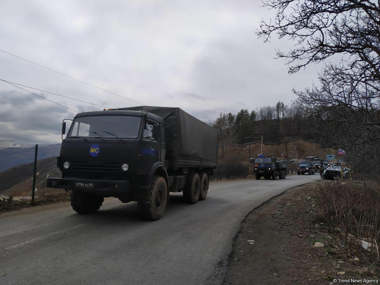 По Лачинской дороге проехала еще одна автоколонна миротворцев