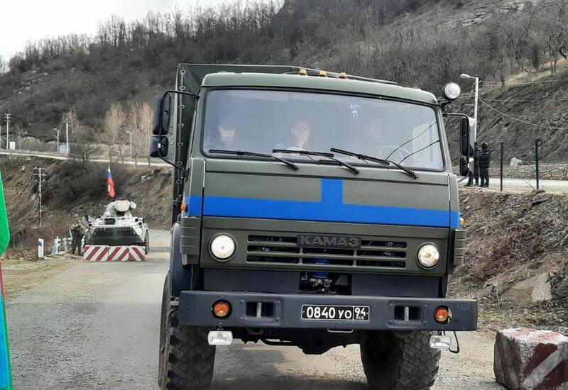По Лачинской дороге беспрепятственно проехали 4 автомобиля миротворцев