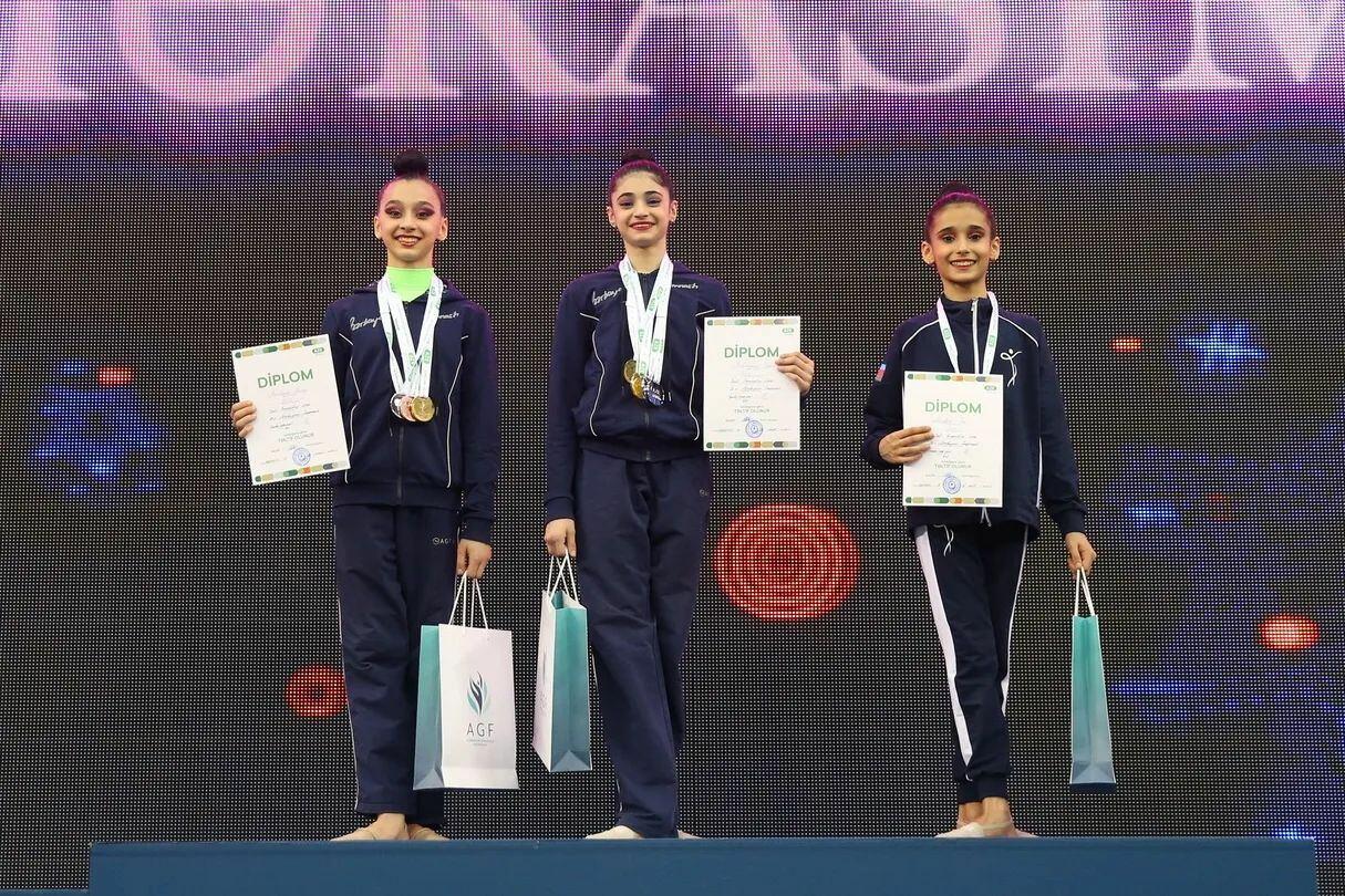 Чемпионат Азербайджана по художественной гимнастике: награждены победители и призеры в категории "юниорки"