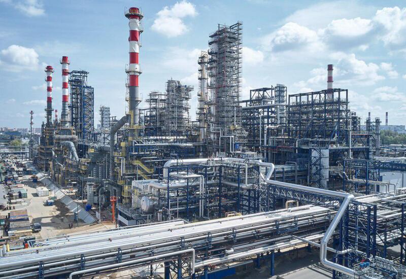 Крупнейший французский НПЗ Total остановил работу