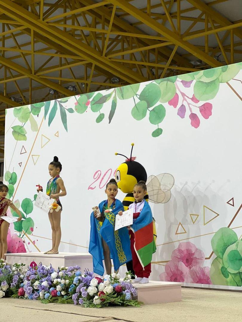 Gimnastlarımız beynəlxalq turnirdən 9 qızılla qayıdıblar