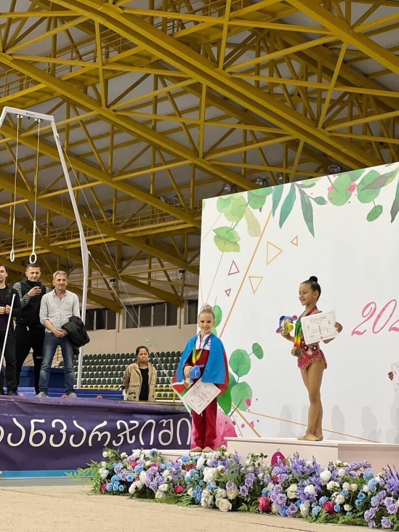 Gimnastlarımız beynəlxalq turnirdən 9 qızılla qayıdıblar