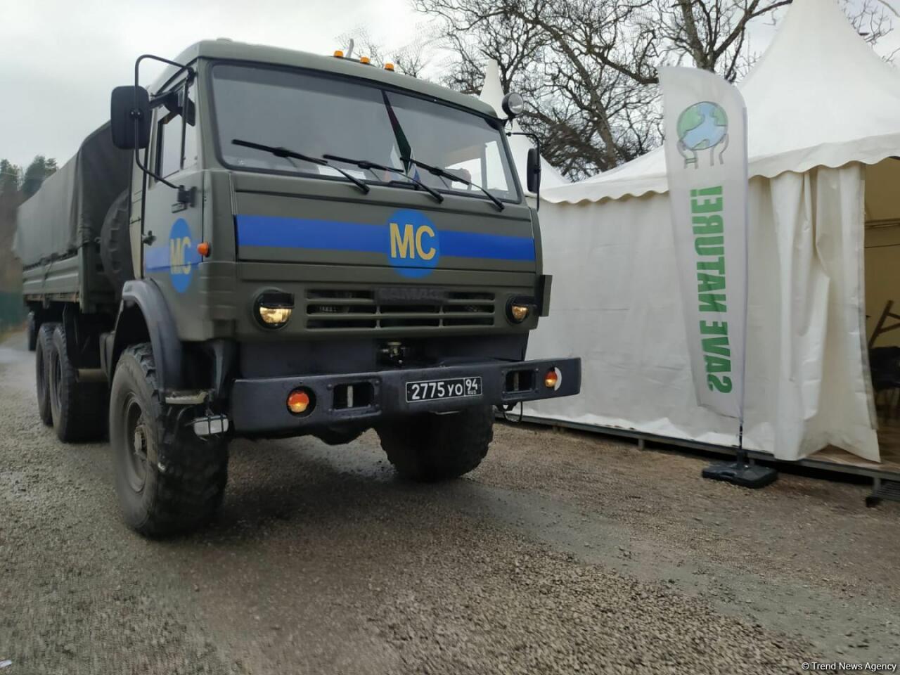 По Лачинской дороге беспрепятственно проехали 8 автомобилей миротворцев