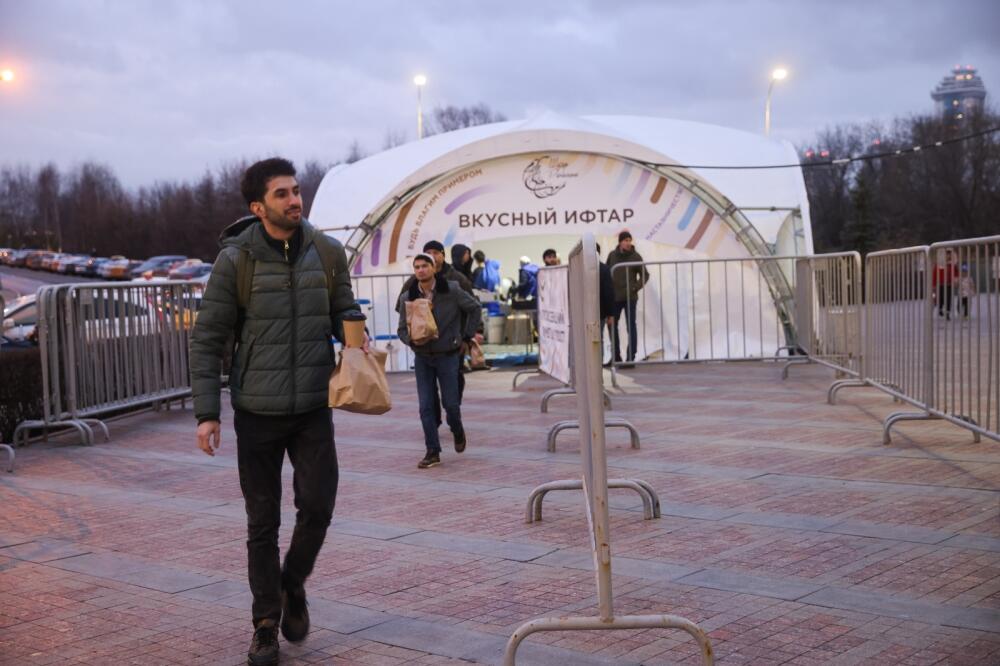 От имени вице-президента Фонда Гейдара Алиева Лейлы Алиевой в Москве дан ифтар