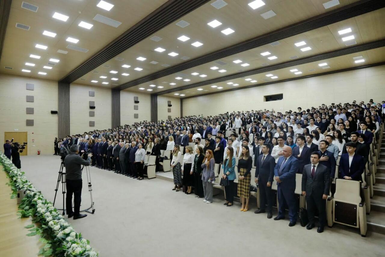 “Heydər Əliyev və Azərbaycanın yeni neft strategiyası” mövzusunda mühazirələrə start verilib