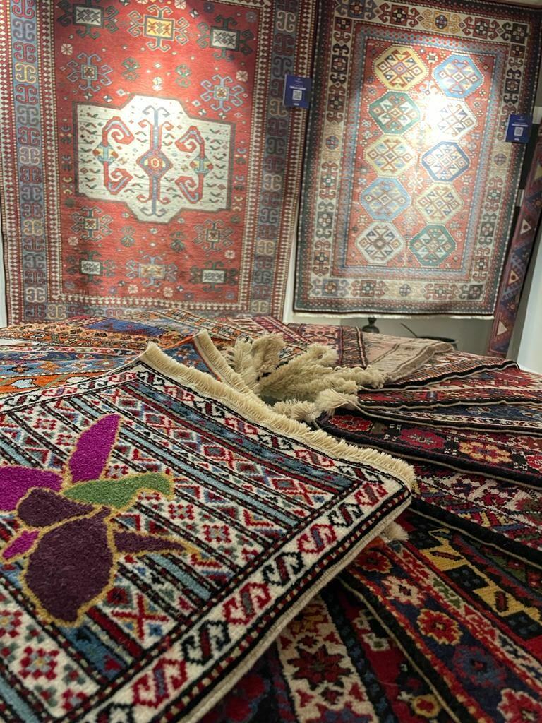 В Вашингтоне открылась выставка азербайджанских ковров