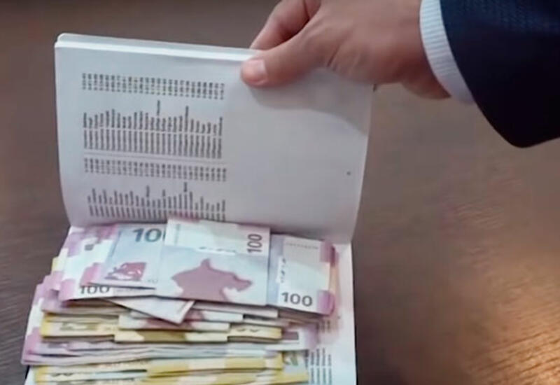 Valideynlərdən pul tələb edən direktor cəzalandırıldı