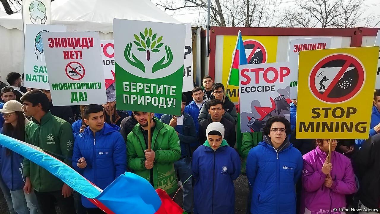 Оживление на Лачинской дороге