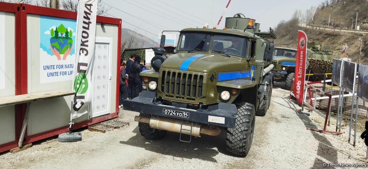 По Лачинской дороге проехала автоколонна из 25 транспортных средств миротворцев