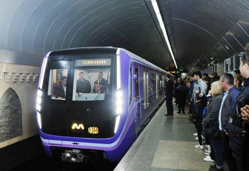 Bir balon xlorla metroya girdi