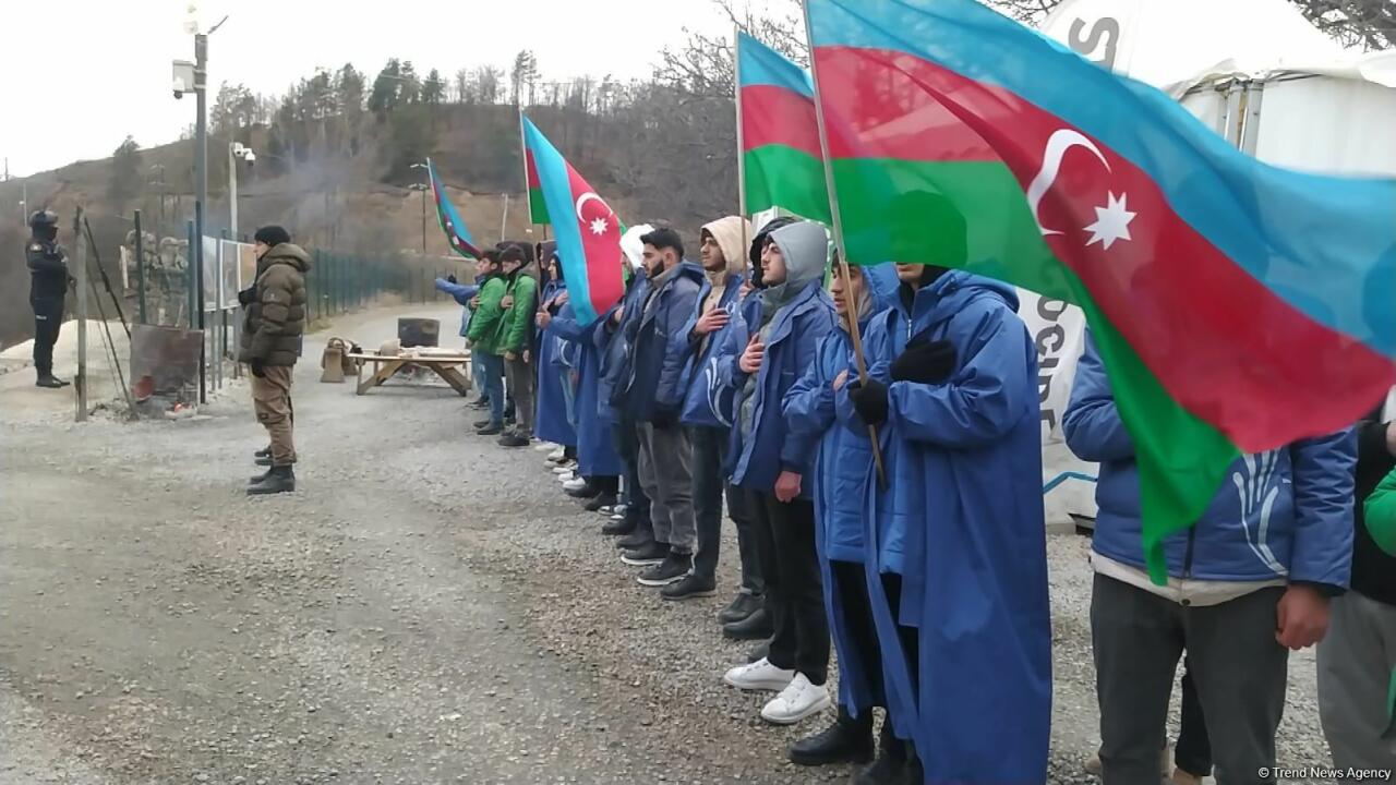 Акция протеста на дороге Лачин-Ханкенди длится 110-й день
