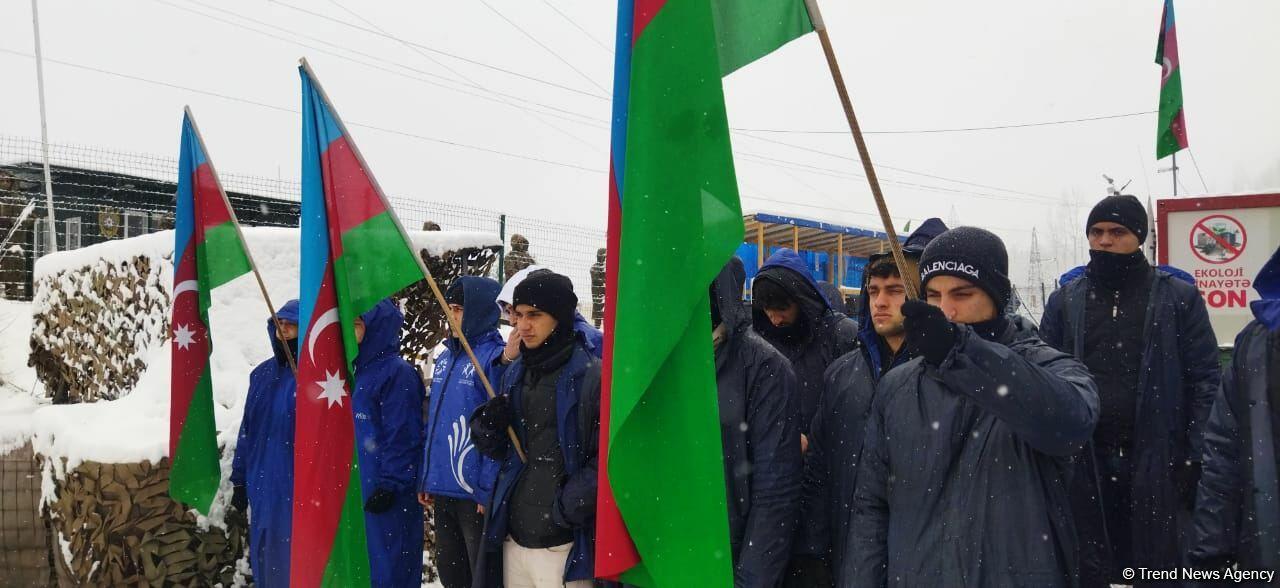 Акция протеста на дороге Лачин-Ханкенди продолжается 111-й день