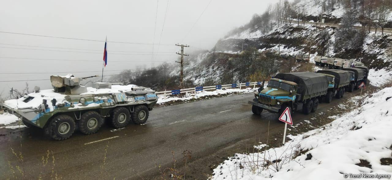 По Лачинской дороге беспрепятственно проехала очередная автоколонна миротворцев