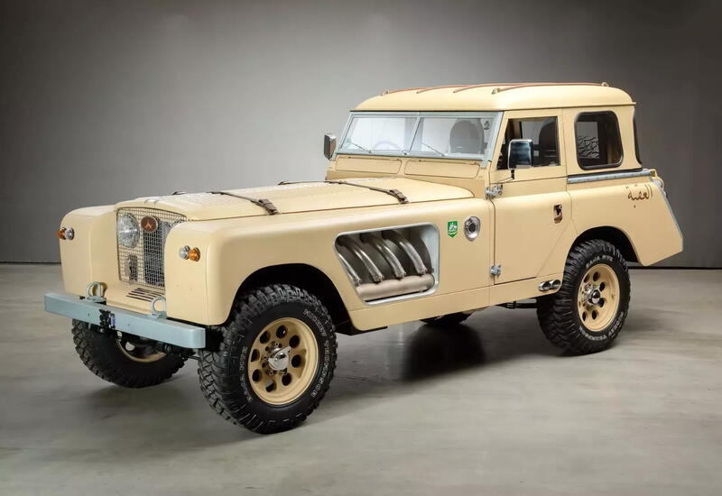 Очень редкий «длинноносый» Land Rover выставили на продажу
