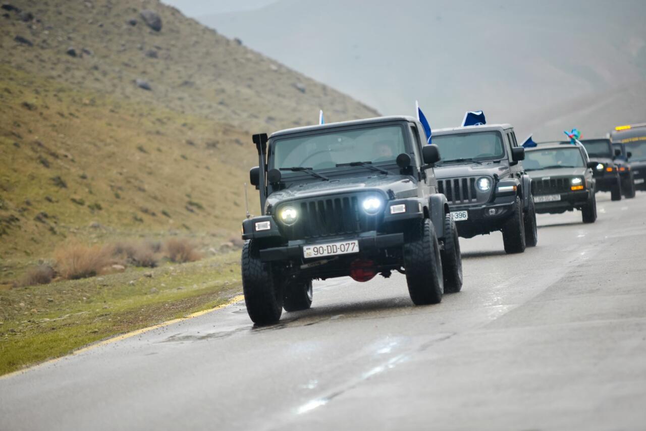 Автомобильная федерация Азербайджана организовала пробег внедорожников