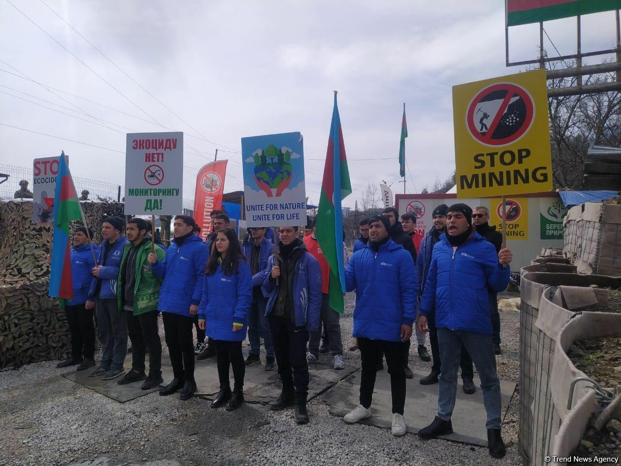 Акция протеста на дороге Лачин-Ханкенди продолжается 112-й день