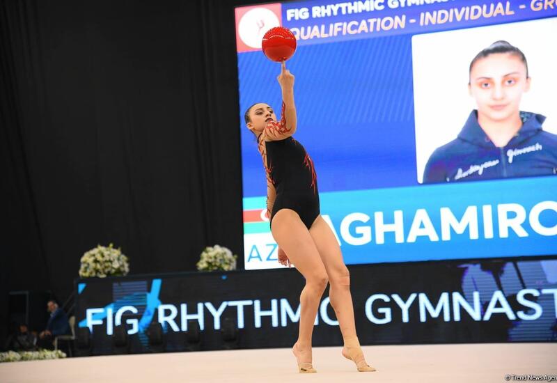 Кубок мира в Баку: Зохра Агамирова вышла в финал в программе упражнений с мячом