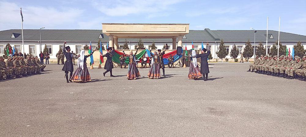 Ramazan bayramı münasibətilə Azərbaycan Ordusunda silsilə tədbirlər keçirilib