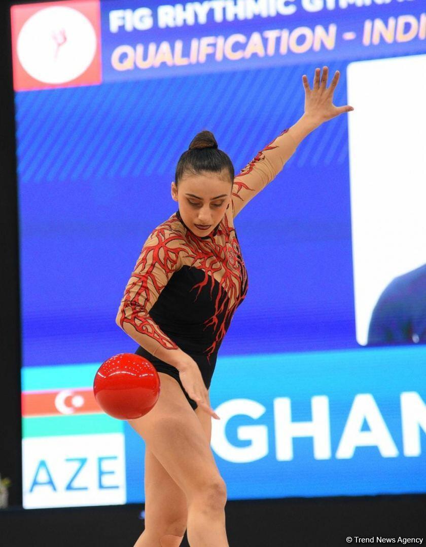 Лучшие моменты первого дня соревнований Кубка мира FIG по художественной гимнастике в Баку