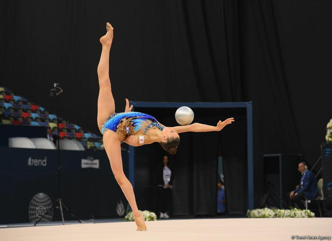 В Баку стартовал первый день соревнований Кубка мира FIG по художественной гимнастике