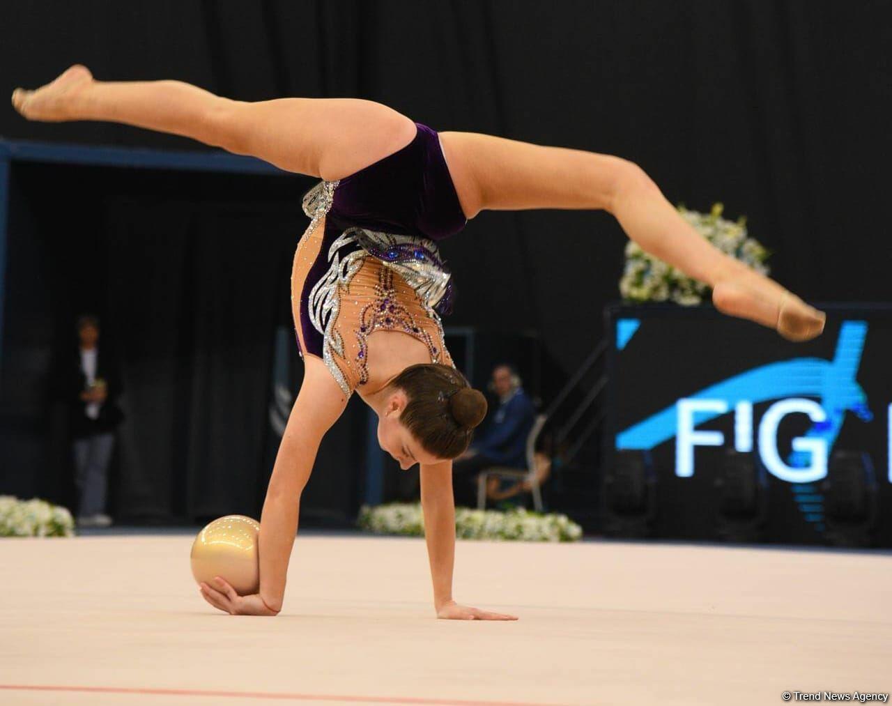 В Баку стартовал первый день соревнований Кубка мира FIG по художественной гимнастике
