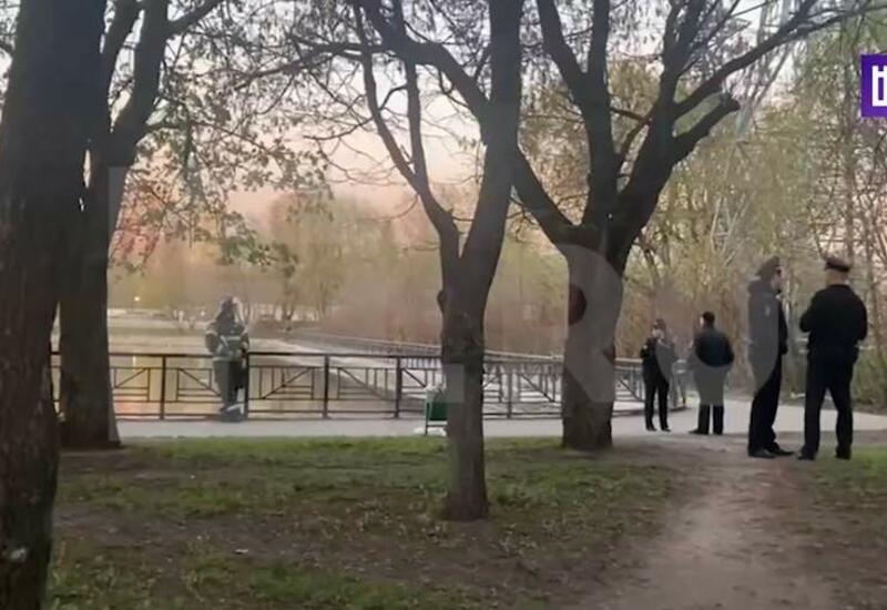 В Москве оцепили сквер