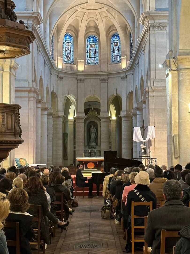 В Париже состоялся концерт, посвященный 100-летию великого лидера Гейдара Алиева