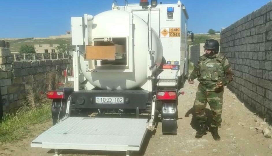Sabunçuda qumbara və partladıcı aşkarlanıb