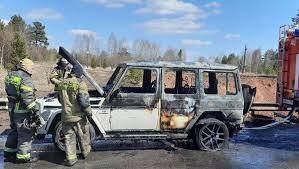 Автомобиль загорелся на ходу при попытке уйти от полиции в России
