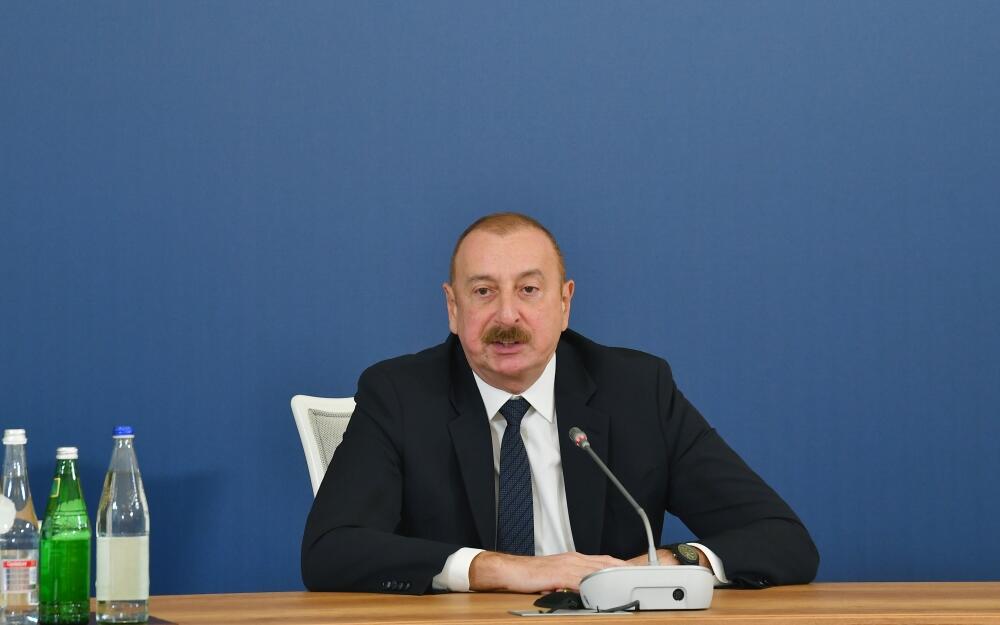 Президент Ильхам Алиев принял участие в проходящей в Шуше международной конференции на тему «Формирование геополитики Большой Евразии: от прошлого к настоящему и будущему»