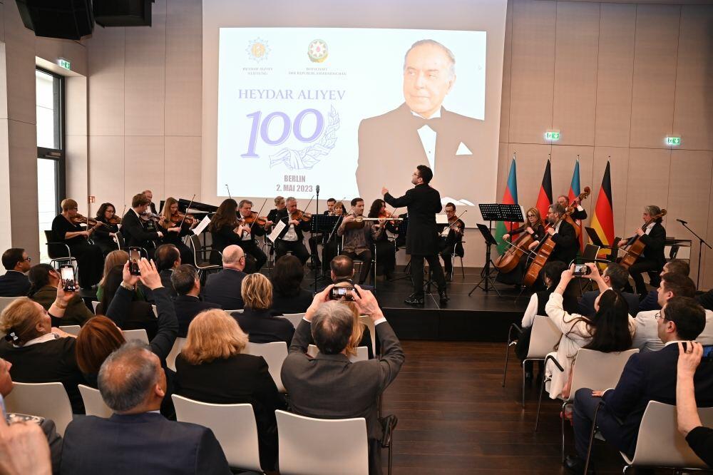В Берлине представлена концертная программа, посвященная 100-летию великого лидера Гейдара Алиева