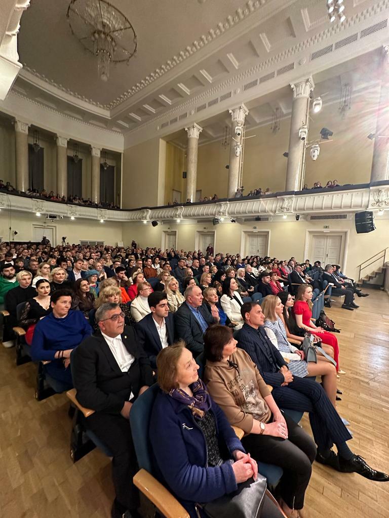 В Taллине по случаю 100-летия Гейдара Алиева состоялся торжественный концерт под названием “Вечность”
