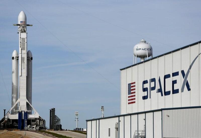 Spacex протестировала лунную ракету