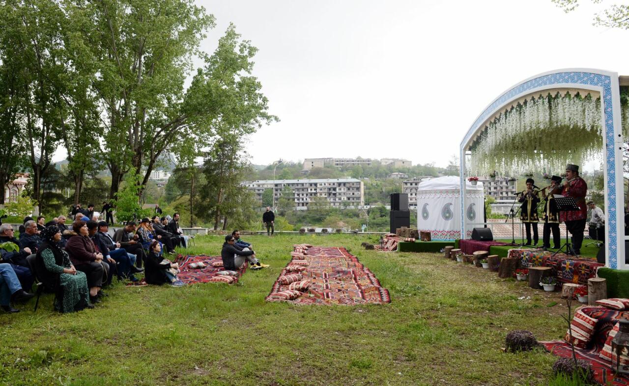 В Шуше начался Международный музыкальный фестиваль "Харыбюльбюль"