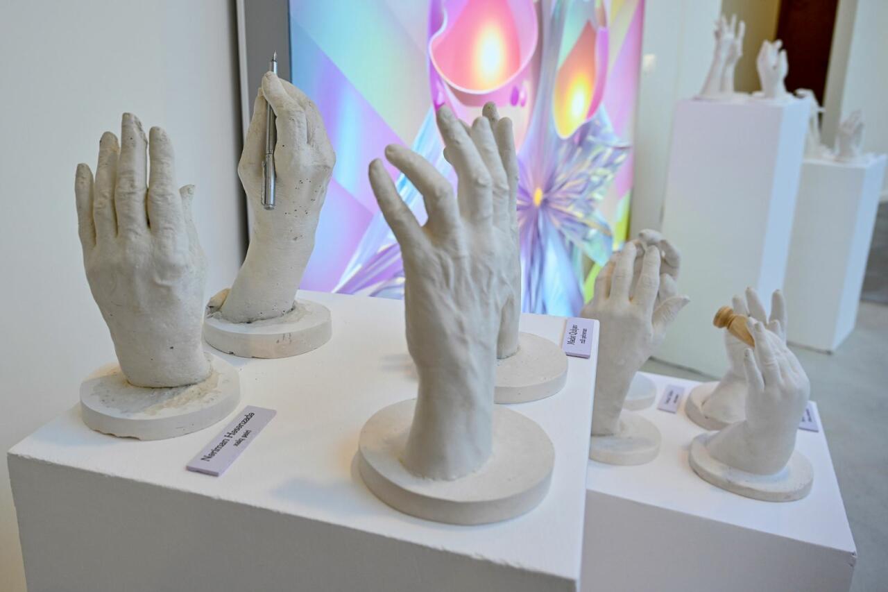 В Арт-центре Nine Senses открылась выставка "100", посвященная великому лидеру Гейдару Алиеву