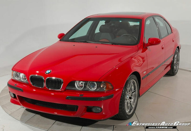 В США выставили на продажу 20-летний BMW M5