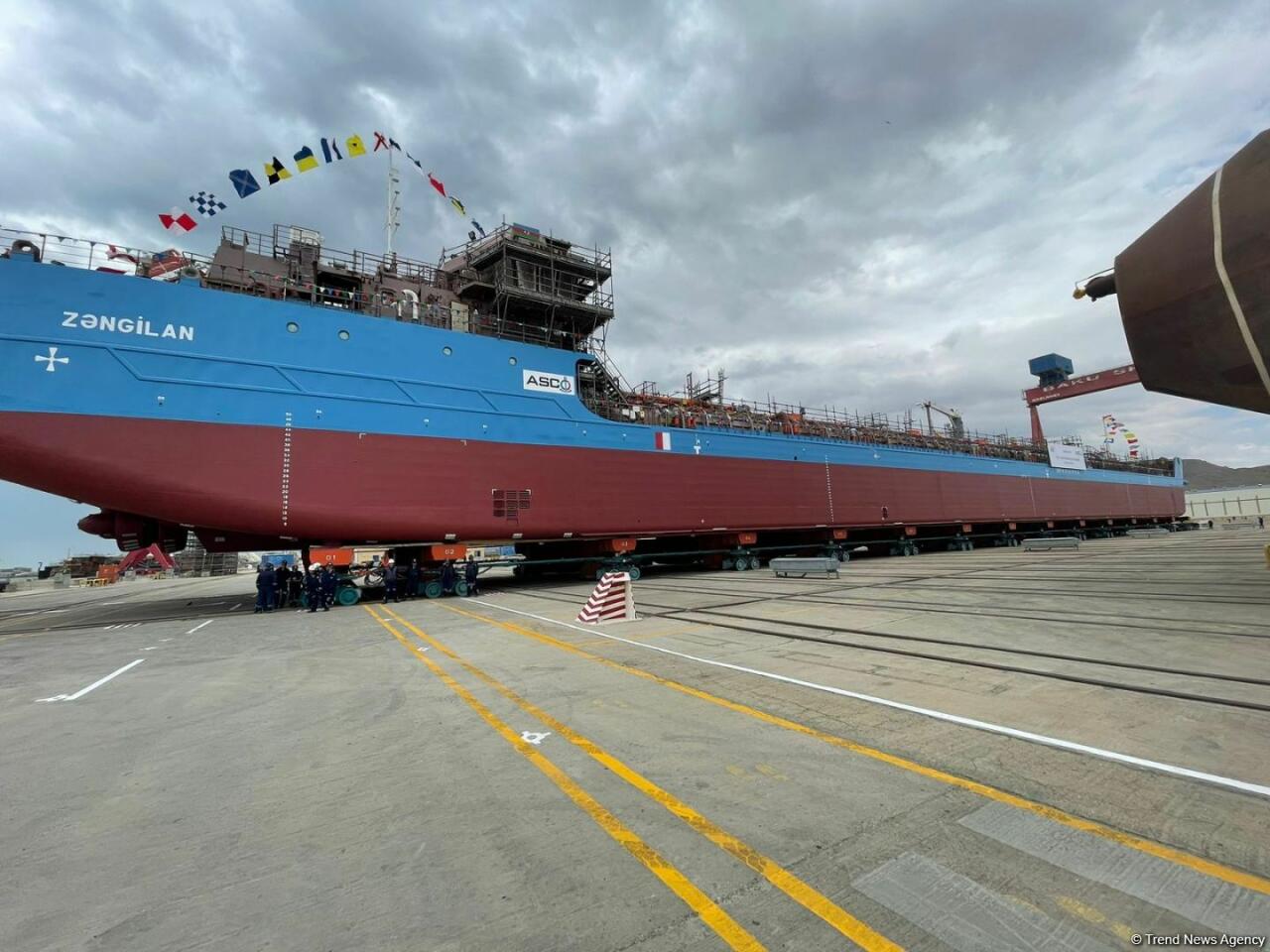 Азербайджан укрепил морскую промышленность, спустив на воду танкер "Зангилан"