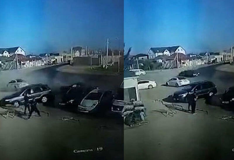 Bakıda "Mercedes" 4 avtomobili əzdi