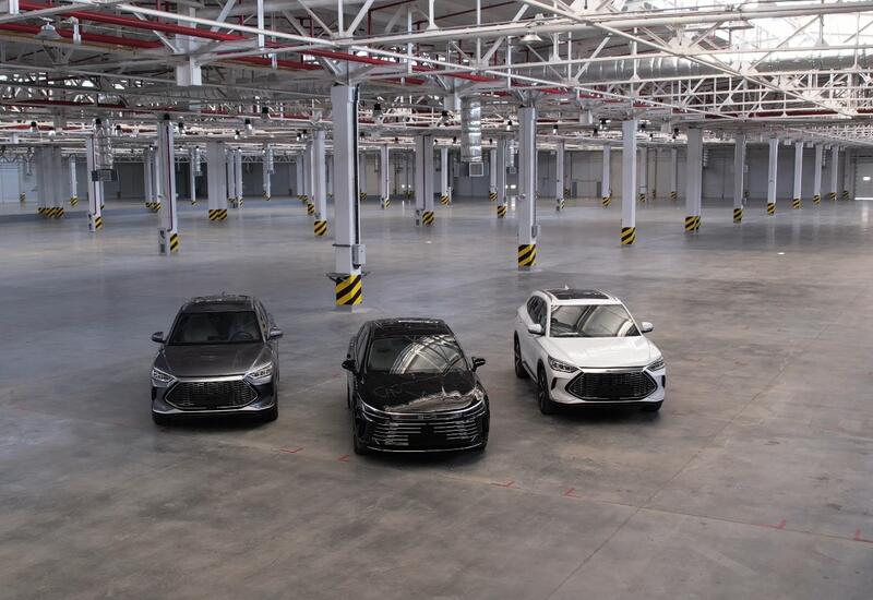 BYD и UzAuto запустят завод по производству электромобилей и гибридов