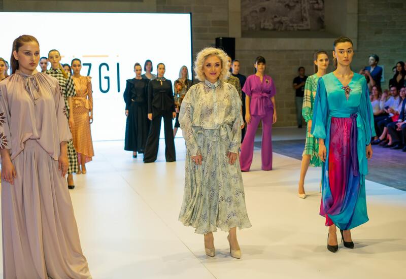 Azerbaijan Fashion Week -2023: от ковровых элементов до стиля бохо и шикарных вечерних нарядов