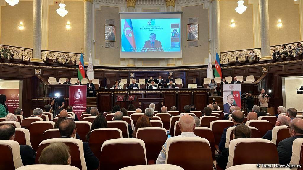 В Академии наук Азербайджана прошла конференция на тему сохранения биологического разнообразия