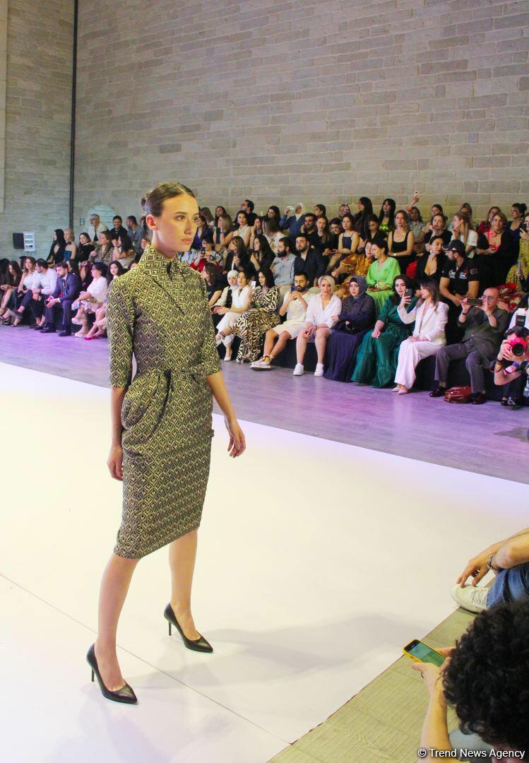 На открытии Azerbaijan Fashion Week представлена коллекция Гюльнары Халиловой "Cizgi"