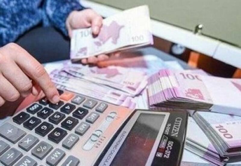 Какое поступление было в госбюджет Азербайджана от таможенных органов в 2022 году?