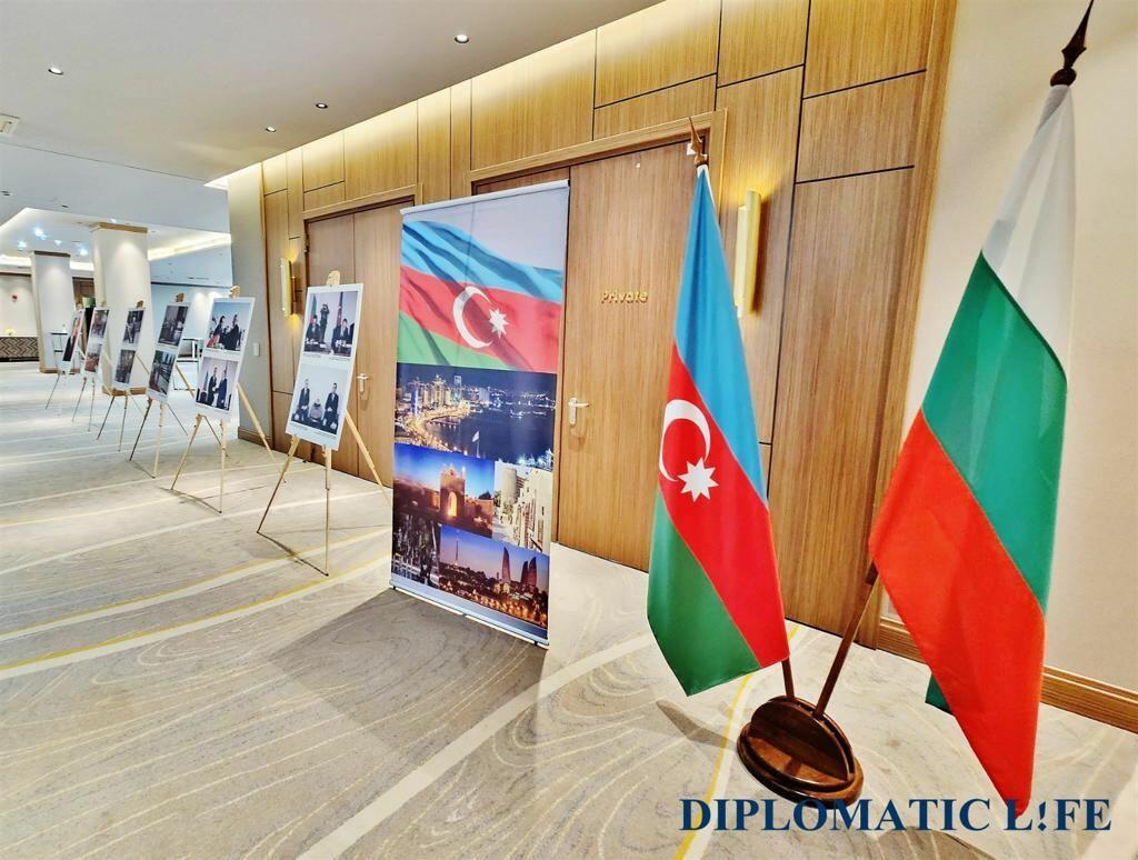 Bolqarıstanda Azərbaycanın Müstəqillik Gününün 105 və Ulu Öndərin 100 illiyi münasibətilə rəsmi qəbul keçirilib